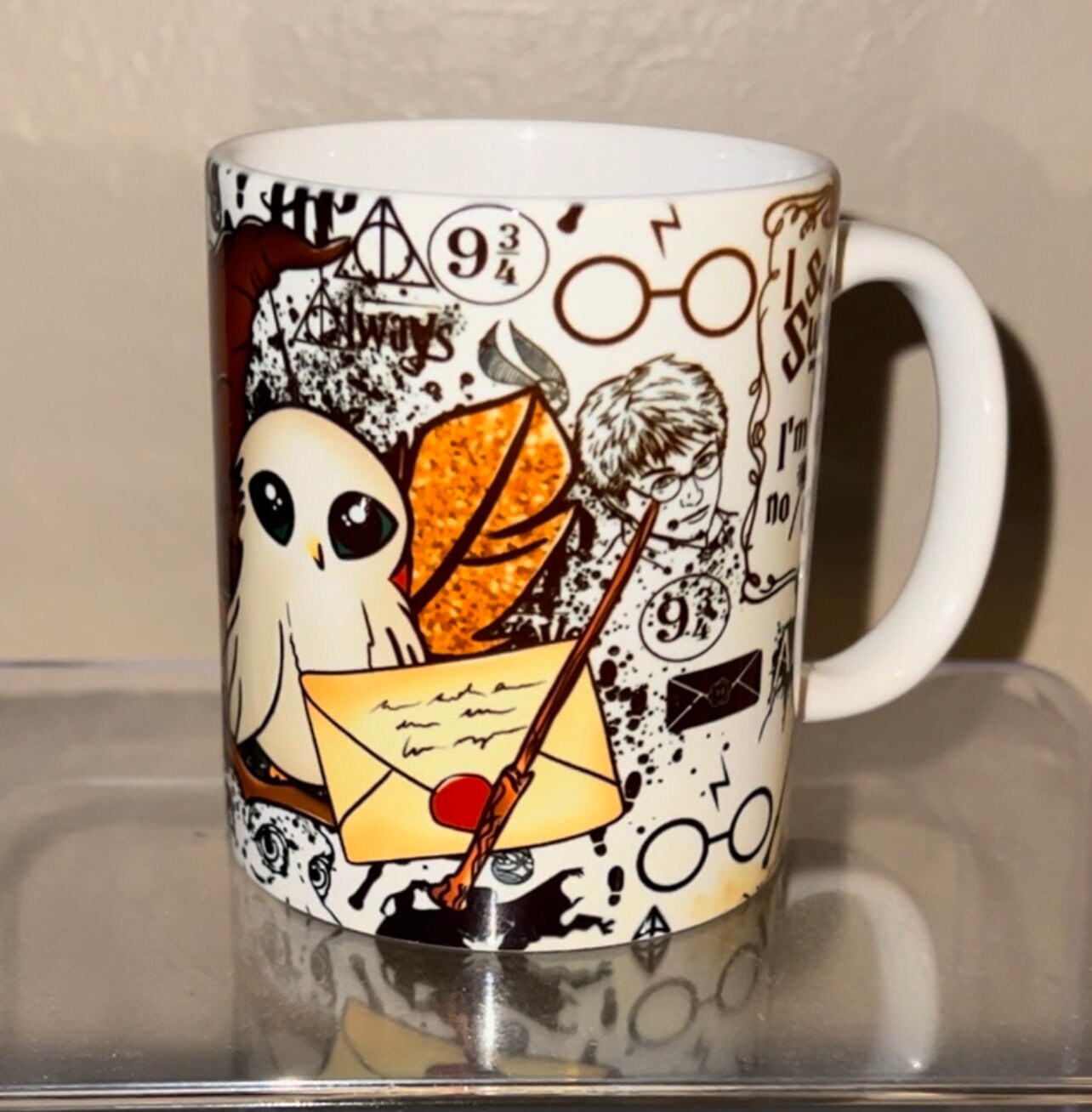 Wizard World Magic 11 ounce Mug for coffee, tea, pen & pencil holder, etc.